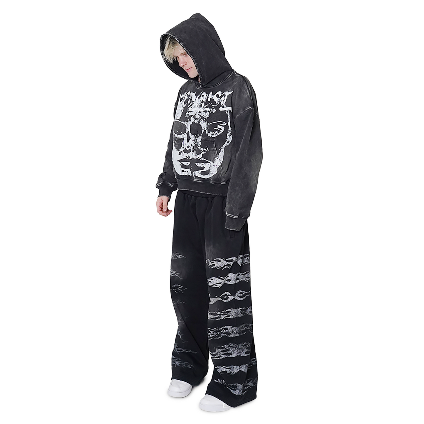 HOODIE AND SWEATS