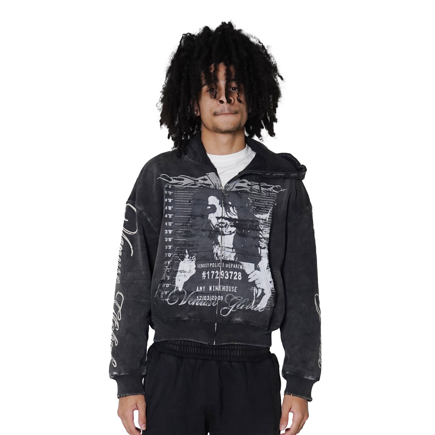 FREE AMY ZIP UP